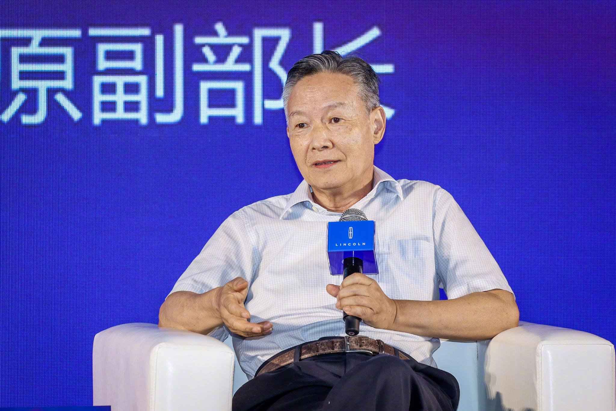 不減排我們在國際上就沒有地位，減排離不開中國
